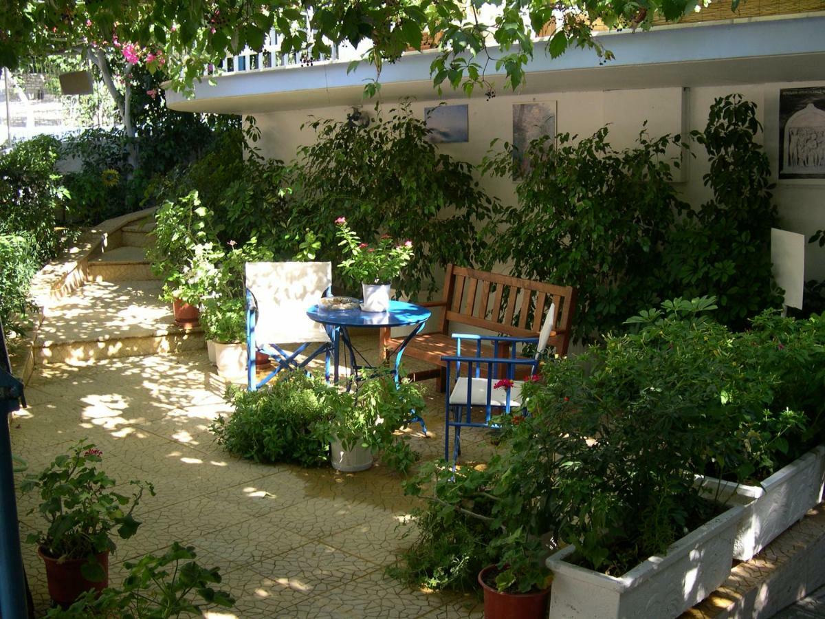 Seaview Self Catering Apartment - Helen No 1 Xiropigado Buitenkant foto