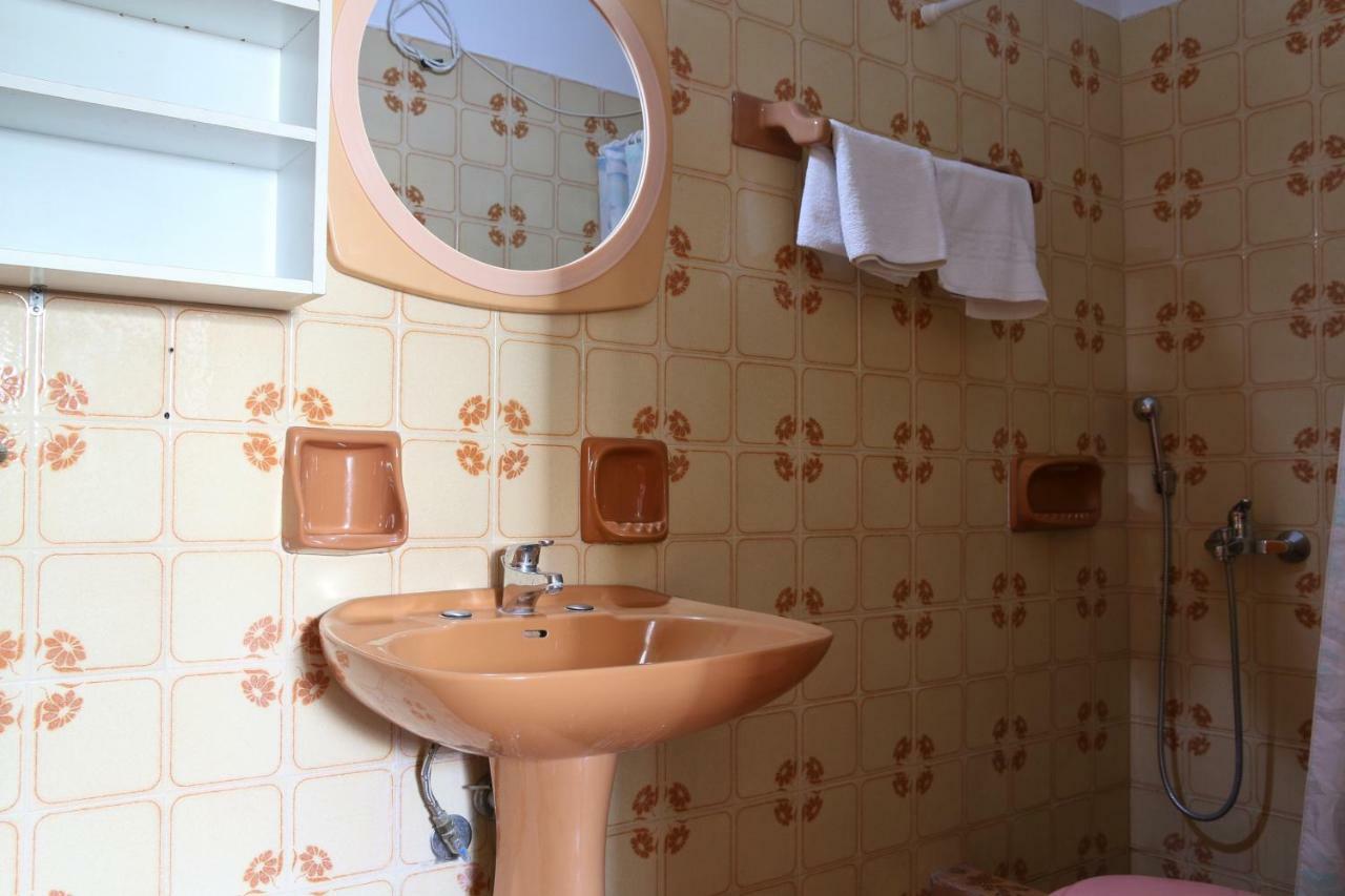 Seaview Self Catering Apartment - Helen No 1 Xiropigado Buitenkant foto